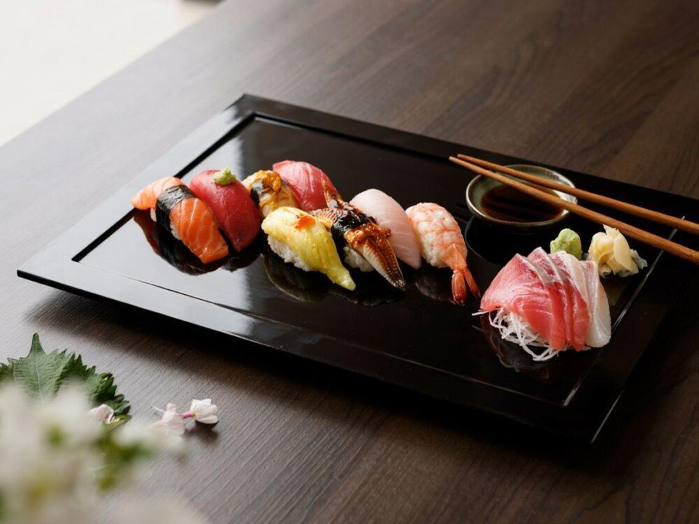 proces przygotowywania sushi